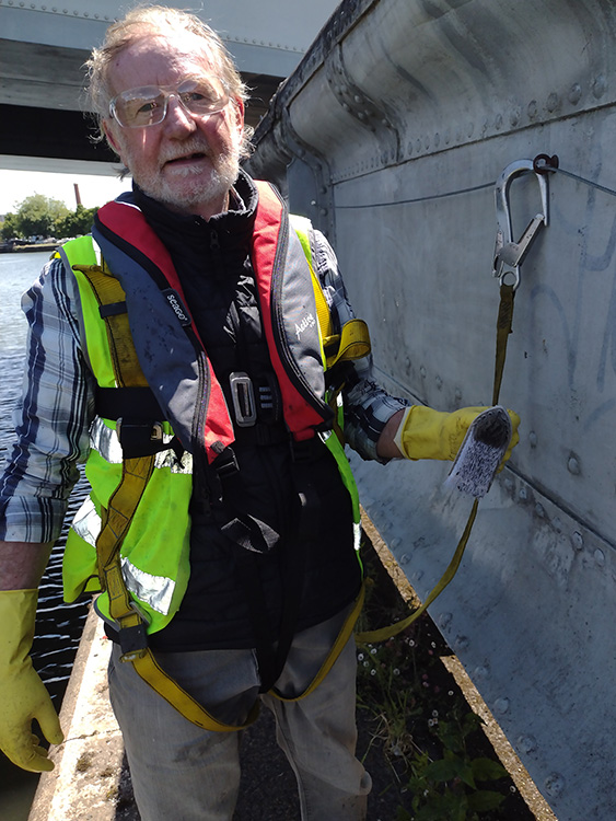 June24_Andy grapples with graffiti